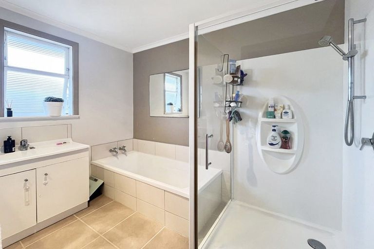 Photo of property in 130 Ferguson Street, West End, Palmerston North, 4412