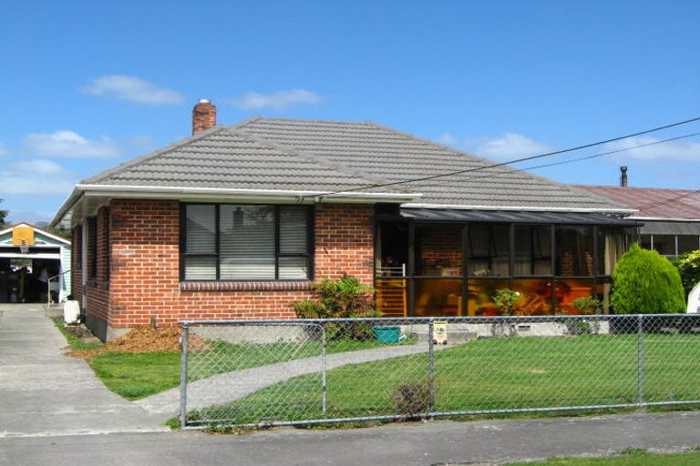 Photo of property in 15 Anvers Place, Hoon Hay, Christchurch, 8025