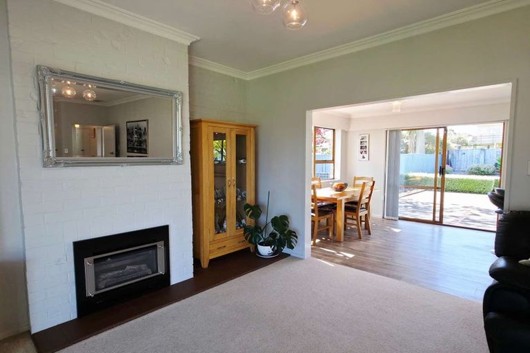 Photo of property in 9 Dee Street, Levin, 5510