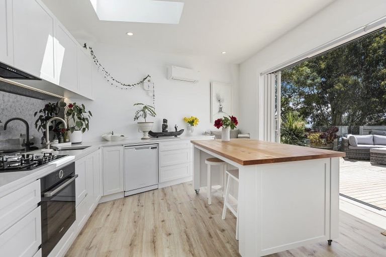 Photo of property in 35 Khyber Road, Seatoun, Wellington, 6022