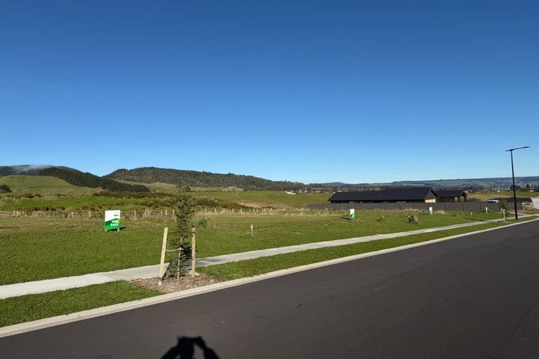 Photo of property in 27 Kanuka Avenue, Owhata, 3010