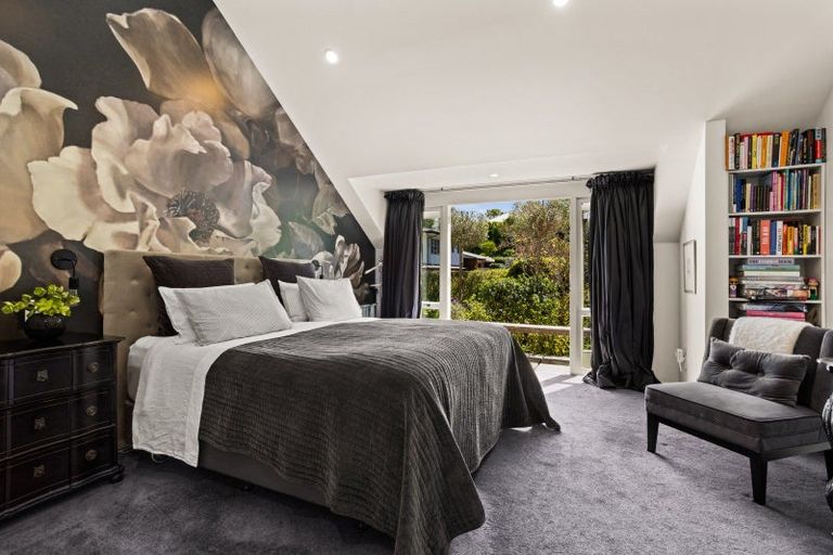 Photo of property in 15 Muritai Crescent, Havelock North, 4130