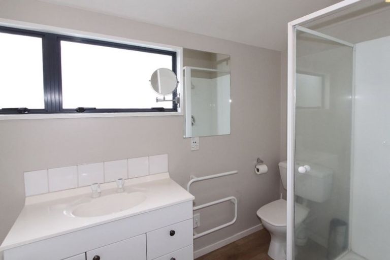 Photo of property in 2/56 London Street, Richmond, Christchurch, 8013