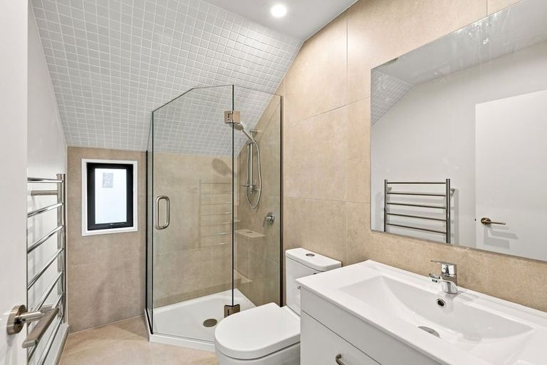 Photo of property in 2/9 Frankleigh Street, Somerfield, Christchurch, 8024