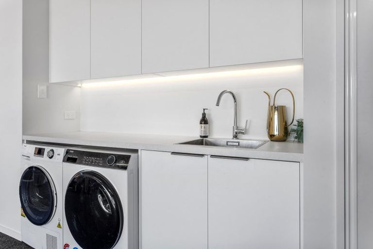 Photo of property in 12 Grimwood Street, Woodend, 7610