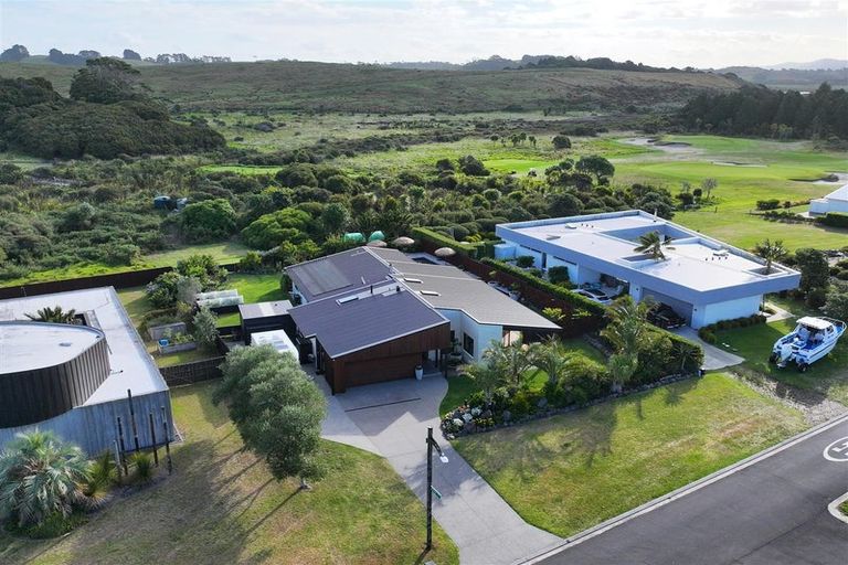 Photo of property in 182 Mangatawhiri Road, Omaha, Warkworth, 0986