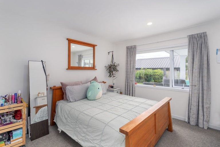 Photo of property in 142 Rowesdale Drive, Ohauiti, Tauranga, 3112