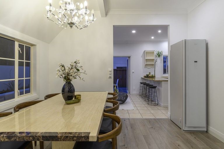 Photo of property in 121b Oceanview Road, Mount Maunganui, 3116