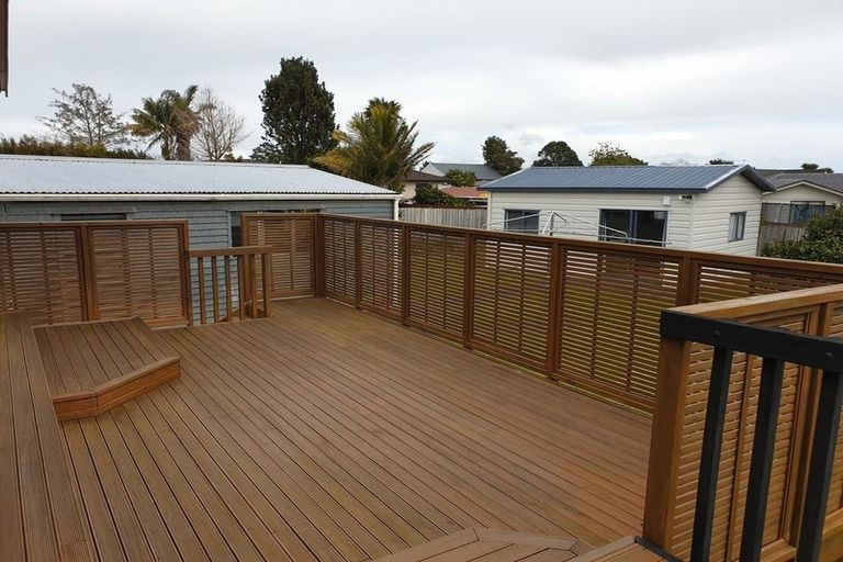 Photo of property in 115 Sykes Road, Weymouth, Auckland, 2103