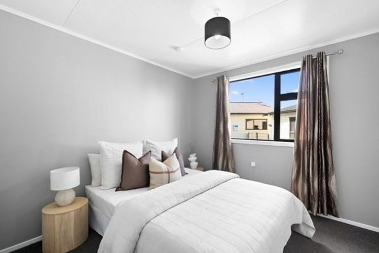 Photo of property in 12 Lydiard Place, Chartwell, Hamilton, 3210