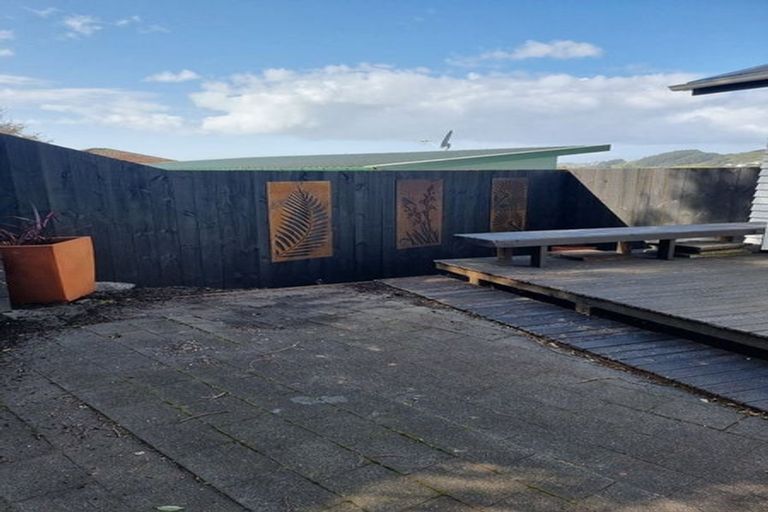 Photo of property in 14 Rajkot Terrace, Broadmeadows, Wellington, 6035