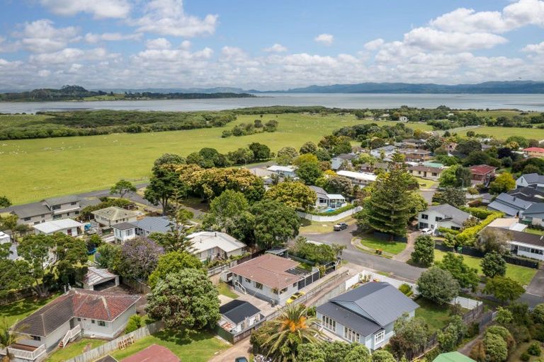 Photo of property in 17 Ashcroft Avenue, Mangere Bridge, Auckland, 2022