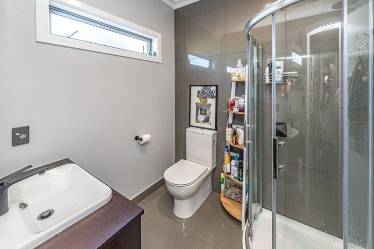 Photo of property in 3 Kamahi Street, Castlecliff, Whanganui, 4501