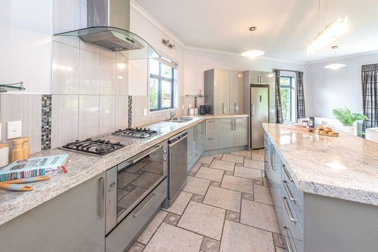 Photo of property in 29 Lithgow Drive, Otamatea, Whanganui, 4500