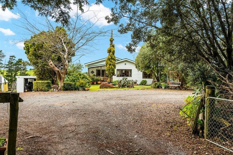Photo of property in 206 Bint Road, Maungakaramea, Whangarei, 0178