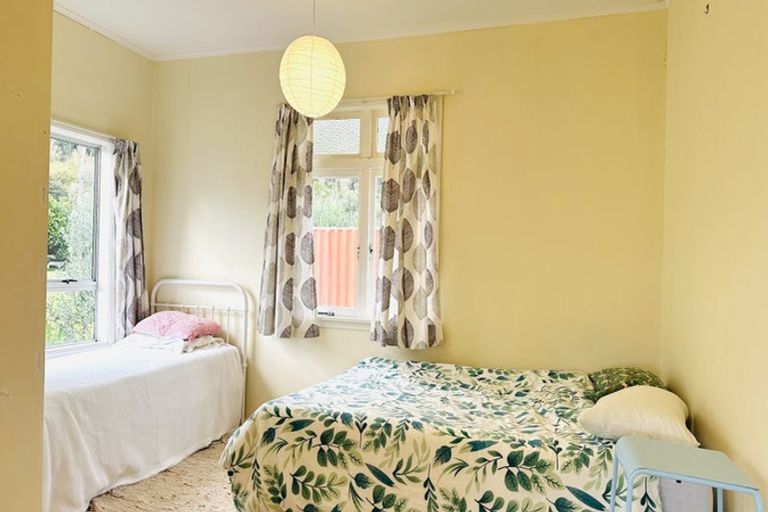 Photo of property in 184 Maunsell Road, Port Waikato, Tuakau, 2695