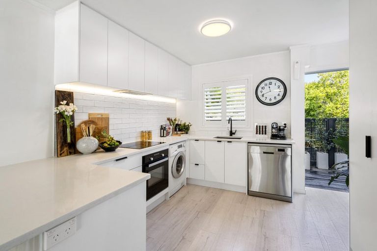 Photo of property in 6/29a Birdwood Crescent, Parnell, Auckland, 1052