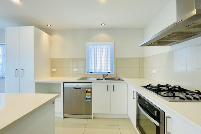 Photo of property in 12 Jandell Crescent, Bucklands Beach, Auckland, 2014