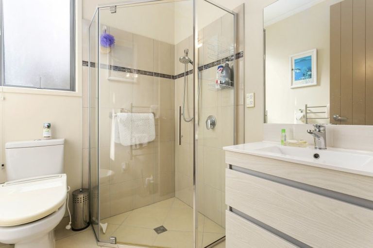 Photo of property in 72 Ardern Avenue, Stanmore Bay, Whangaparaoa, 0932