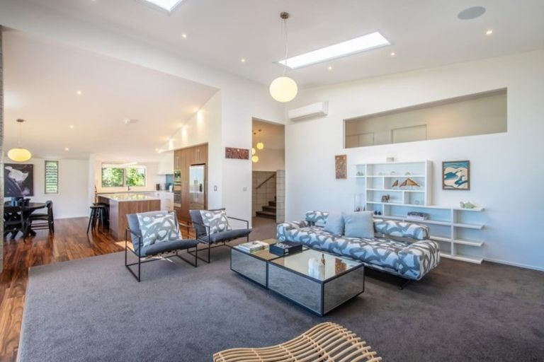 Photo of property in 98 Clovelly Road, Bucklands Beach, Auckland, 2012