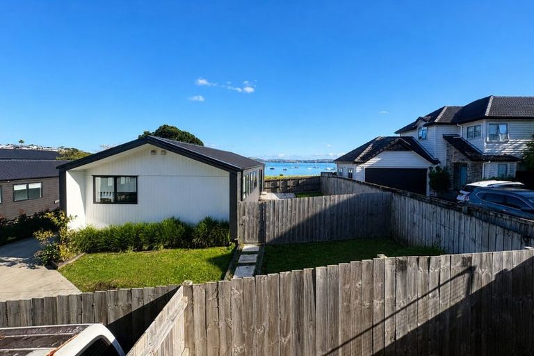 Photo of property in 141 Bucklands Beach Road, Bucklands Beach, Auckland, 2012