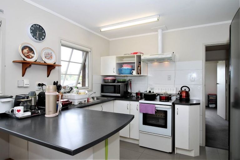 Photo of property in 361b Pakuranga Road, Pakuranga Heights, Auckland, 2010