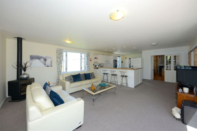 Photo of property in 5 Ivey Road, Templeton, Christchurch, 7676