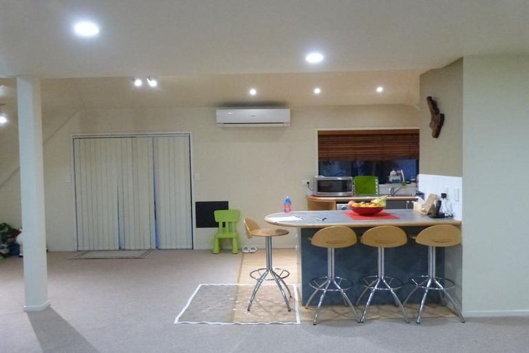 Photo of property in 334 Te Atatu Road, Te Atatu South, Auckland, 0610