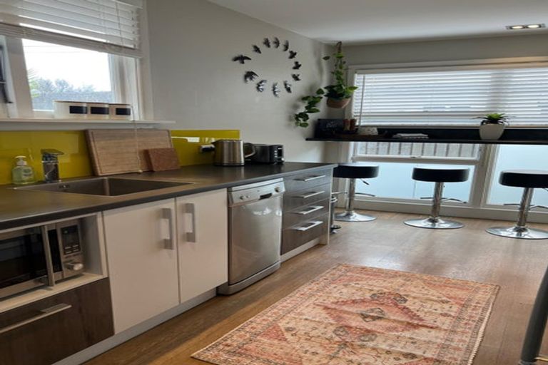 Photo of property in 1/27 Picton Avenue, Riccarton, Christchurch, 8011