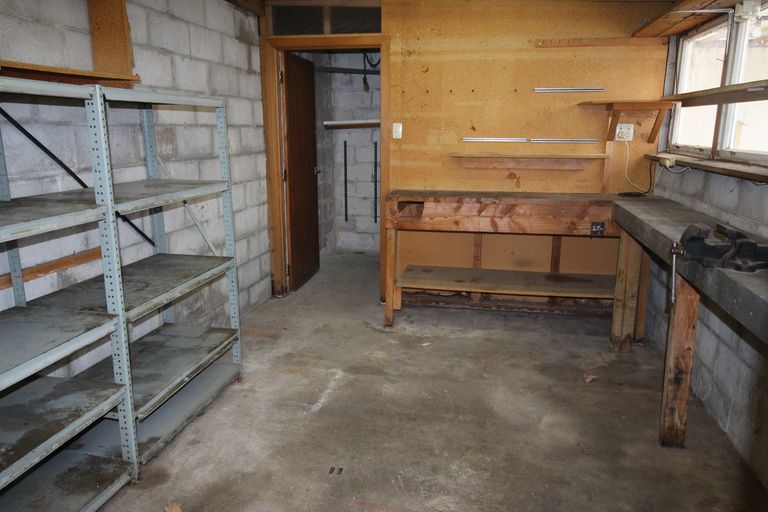 Photo of property in 4 Arnott Street, Alexandra, 9320