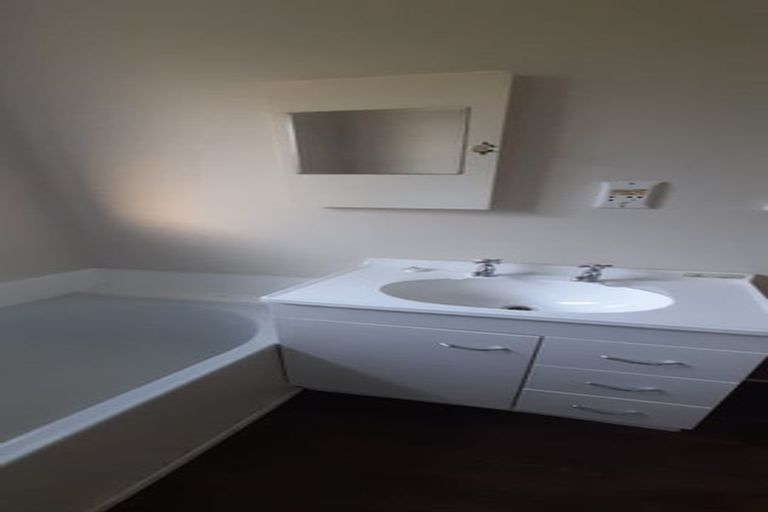 Photo of property in 1/112 Mcleod Street, Elderslea, Upper Hutt, 5018