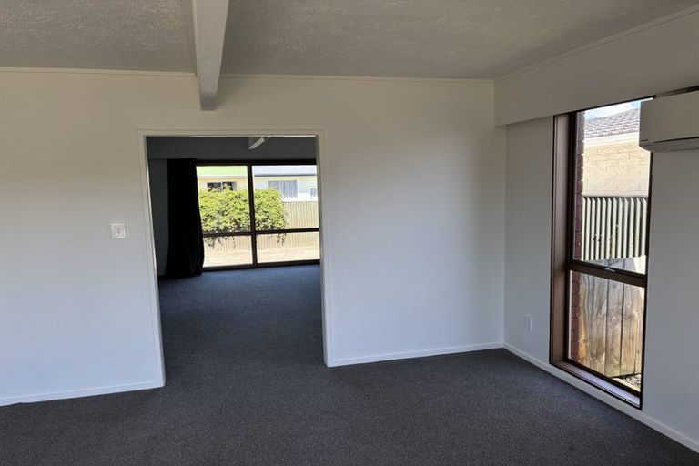 Photo of property in 6 Somerset Place, Taradale, Napier, 4112