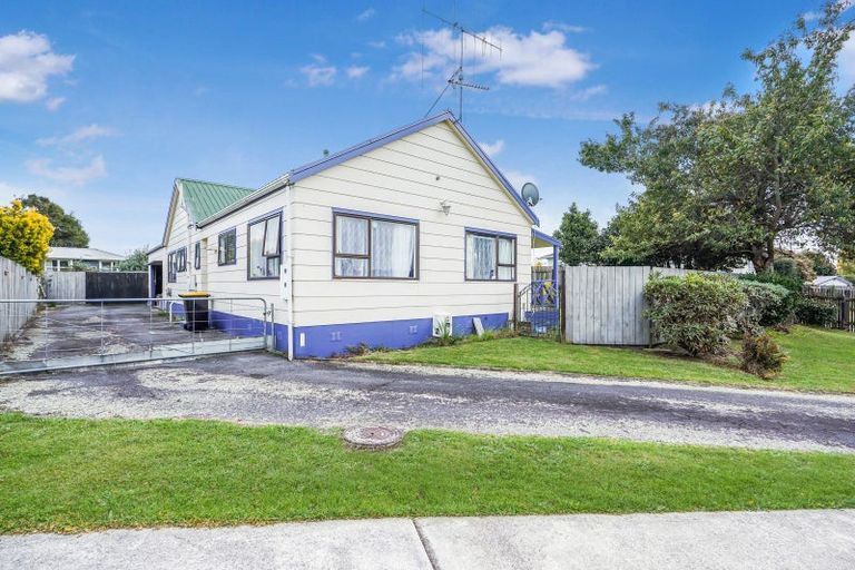 Photo of property in 6 Waiiti Place, Tokoroa, 3420