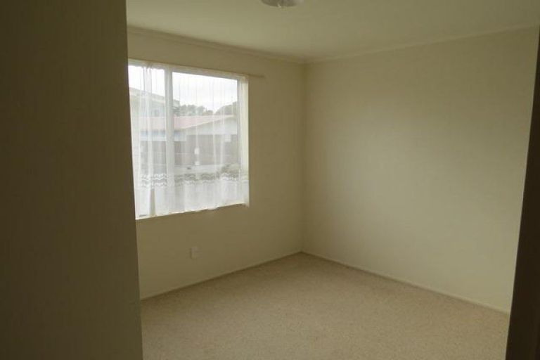 Photo of property in 24 Trimble Place, Bell Block, New Plymouth, 4312