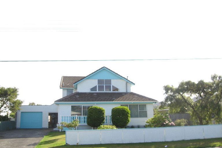 Photo of property in 55 Golders Road, Elderslea, Upper Hutt, 5018