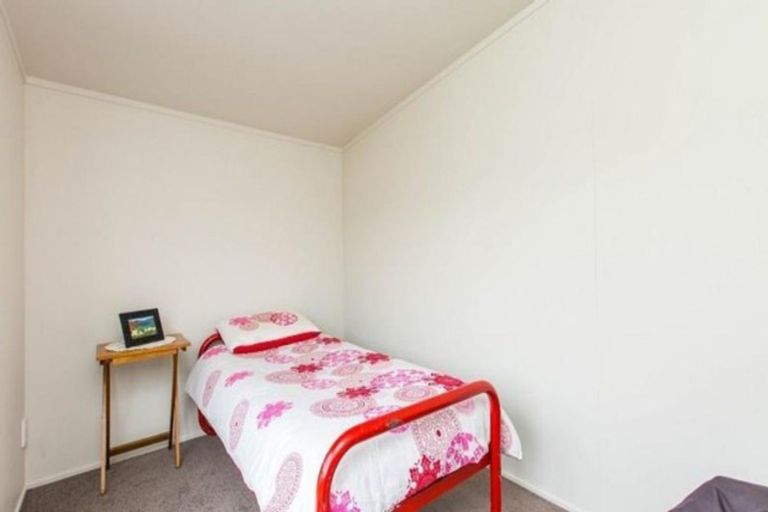 Photo of property in 9 Serrano Place, Clover Park, Auckland, 2023