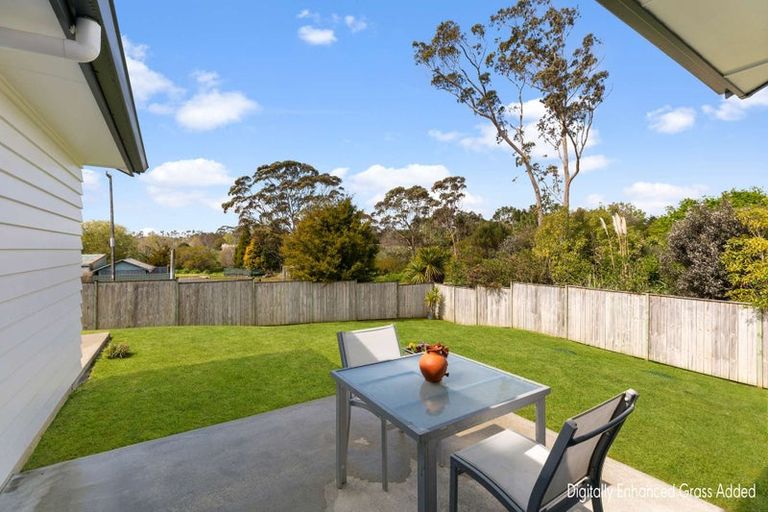 Photo of property in 8 Michelia Lane, Kaukapakapa, Helensville, 0875