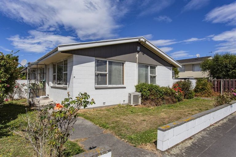 Photo of property in 1/28 Peer Street, Upper Riccarton, Christchurch, 8041