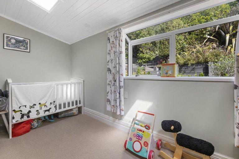 Photo of property in 22 Shandon Street, Roseneath, Port Chalmers, 9023