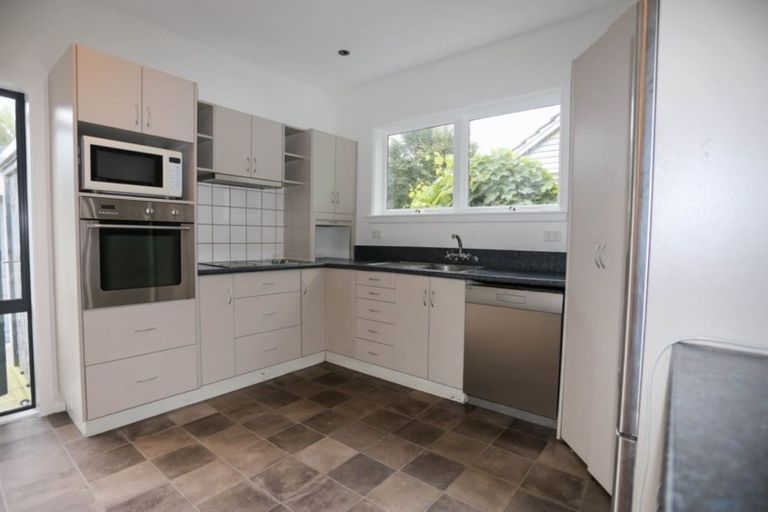 Photo of property in 19 Tika Street, Riccarton, Christchurch, 8041