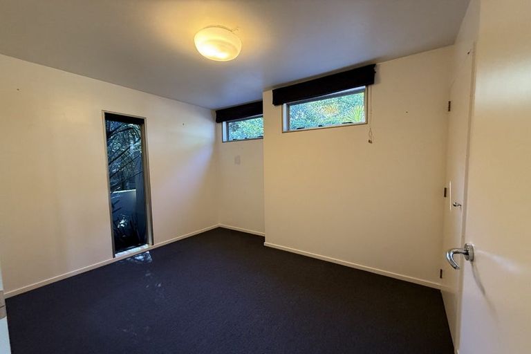Photo of property in 89 Pemberton Avenue, Bayview, Auckland, 0629
