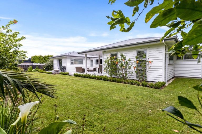 Photo of property in 5 Wrybill Way, Point Wells, Warkworth, 0986