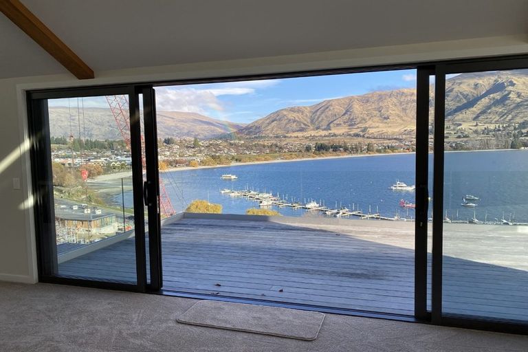 Photo of property in 92 Lismore Street, Wanaka, 9305