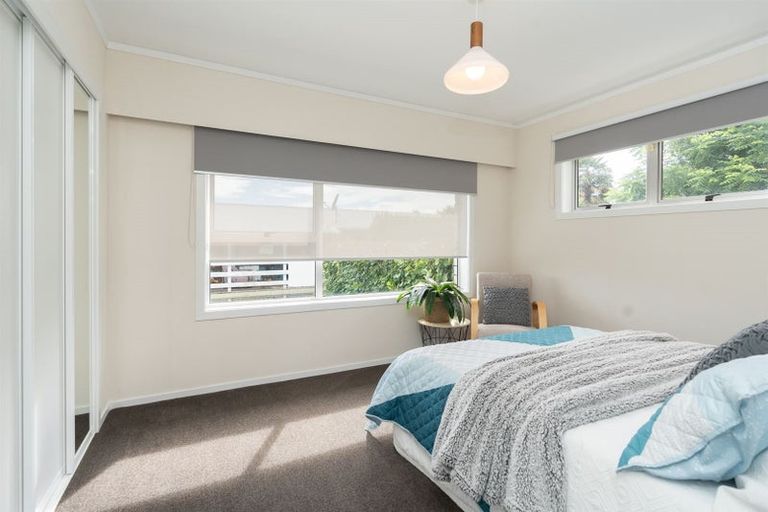 Photo of property in 10 Leyton Place, Nawton, Hamilton, 3200