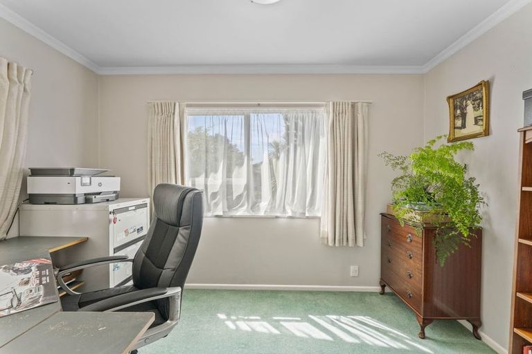 Photo of property in 16 Ferney Place, Richmond Heights, Taupo, 3330