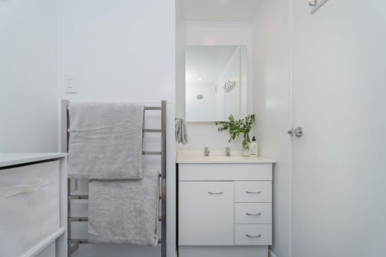 Photo of property in 58 Hinemoa Terrace, Tairua, 3508