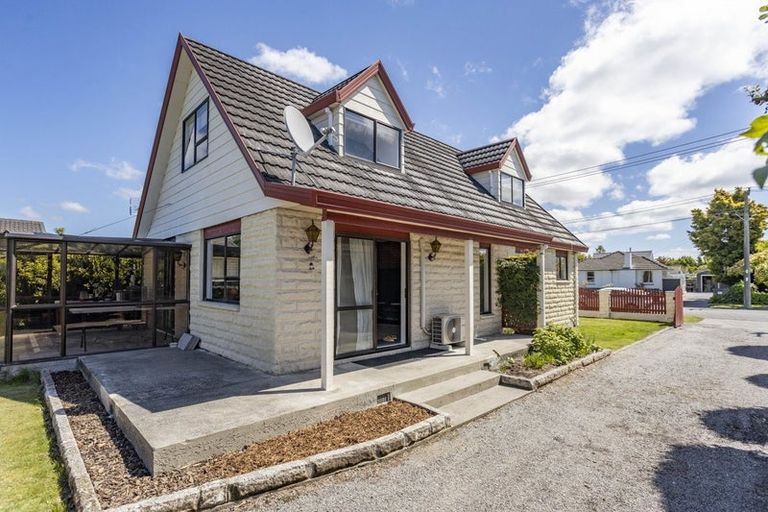 Photo of property in 206 Grimseys Road, Redwood, Christchurch, 8051