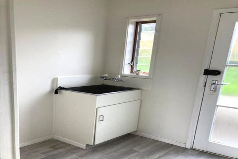 Photo of property in 1/13 Heron Place, Pakuranga Heights, Auckland, 2010