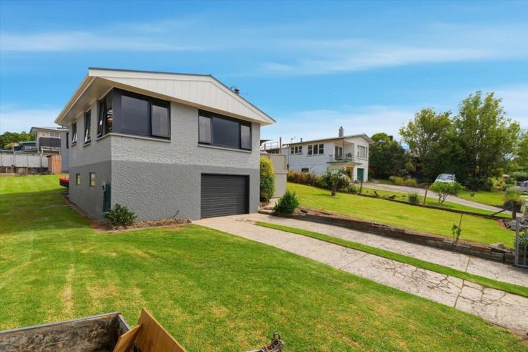 Photo of property in 14 Gilmore Street, Te Puke, 3119