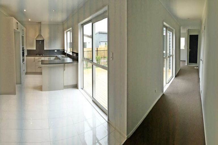 Photo of property in 13 Karetai Crescent, Favona, Auckland, 2024